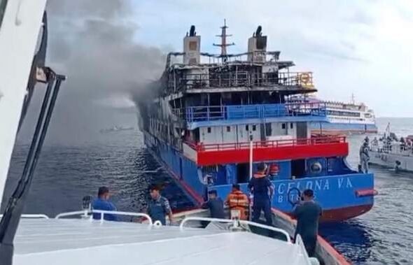 Indonesia-Ship-Fire.jpg
